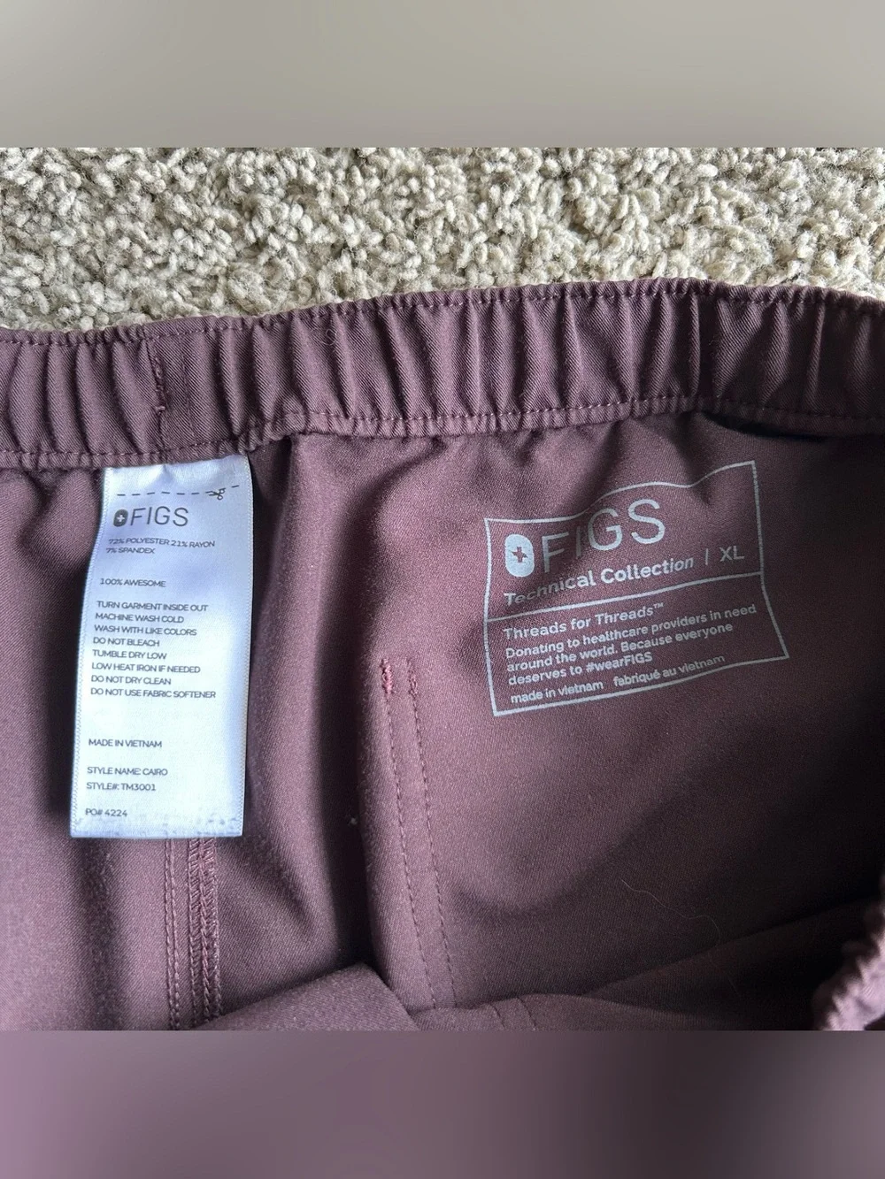 FIGS Cairo Scrub Pants Mens XL(36x32) Burgundy Cargo Technical Nurse Medical